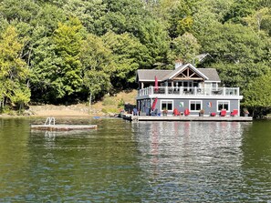 Exterior - Muskoka Paradise!!! (Port Carling)