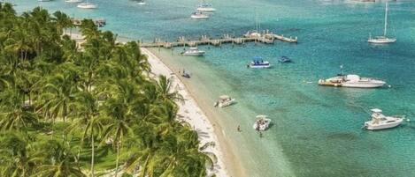 Playa en los alrededores