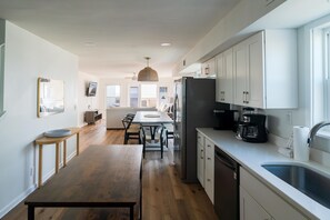 Microwave, oven, dishwasher, coffee/tea maker - A License to Chill B- Pet-friendly Duplex, Pool (Gulf Shores)