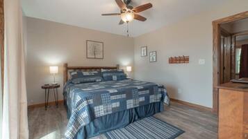 2 bedrooms, WiFi, bed sheets, wheelchair access