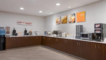Desayuno continental incluido todos los días