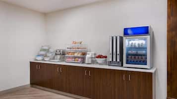 Desayuno continental incluido todos los días