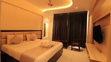 Deluxe Room (AC) | Premium bedding, free WiFi, bed sheets