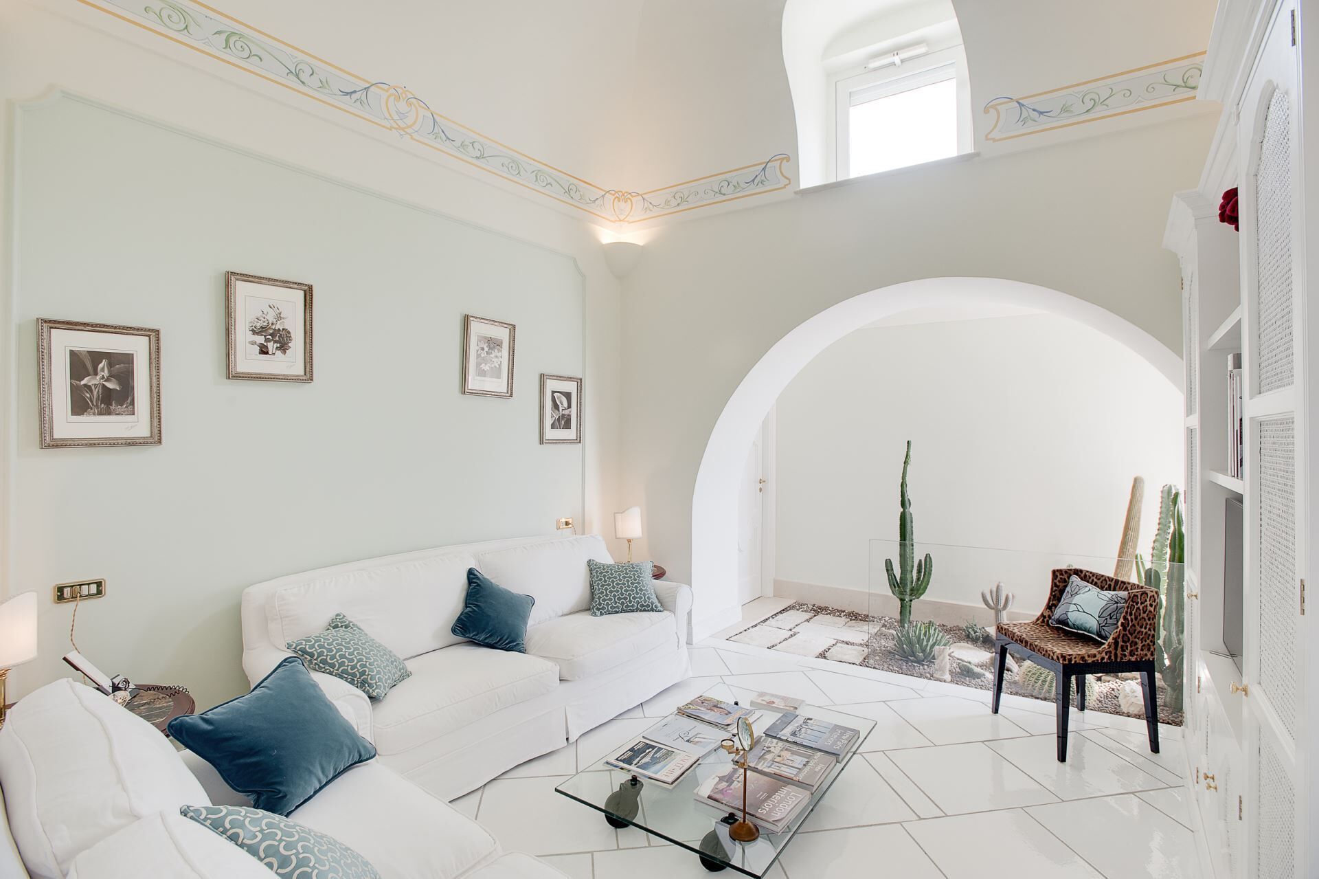 TV connectée, lecteur de DVD, chaîne hi-fi