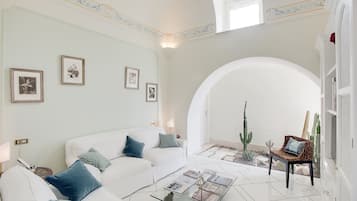 TV connectée, lecteur de DVD, chaîne hi-fi