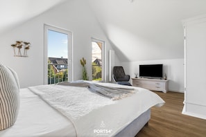 2 Schlafzimmer, Reisekinderbett, kostenloses WLAN, Bettwäsche