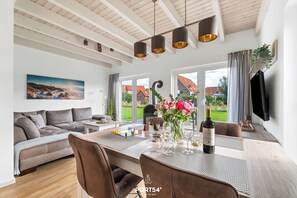Interior - Vacation apartment Nordseebrise in the Nordseeresort - terrace, fireplace, infrared cabin, S (Büsum)