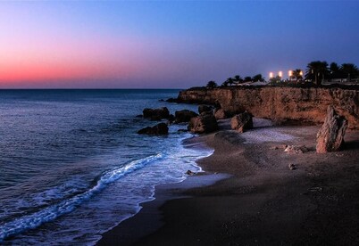 Pet-Friendly Villa close to the Beach with Private Pool, Garden, Terraces, BBQ & Wi-Fi