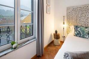 1 bedroom, free WiFi, bed sheets - Vacation Apartment House Bali Furnas with Mountain View, Wi-Fi & Balcony (Furnas)