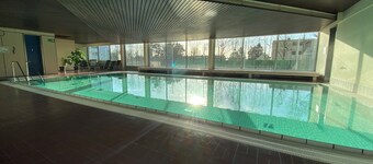 Skyline Appartement mit Pool 2-6 GĂ€ste mit Netflix
