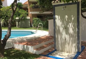 Pool - Penthouse Apartment "Acapulco" with Shared Pool, Garden, Terrace and Wi-Fi (Fuengirola)