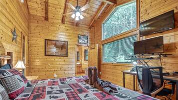 3 slaapkamers, een bureau, een strijkplank/strijkijzer, gratis wifi