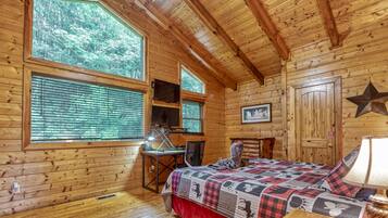 3 slaapkamers, een bureau, een strijkplank/strijkijzer, gratis wifi