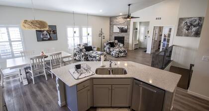 Lovely Loveland Family Retreat