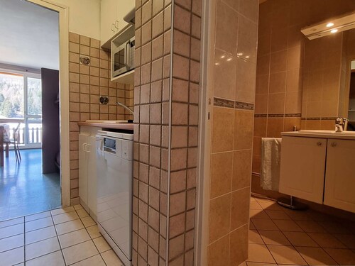 Studio cosy proche pistes, 4 personnes, parking, wifi, animaux permis