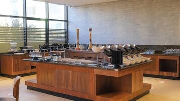 Daily buffet breakfast (EUR 7 per person)