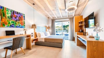 Junior Studio Suite