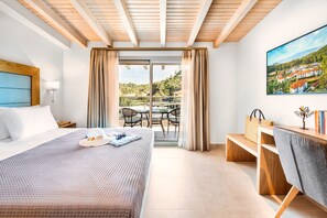 Superior Double Room | In-room safe, individually decorated, individually furnished, desk - Chrousso Village (Kassandra)