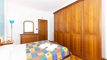 1 Schlafzimmer, WLAN, BettwÀsche