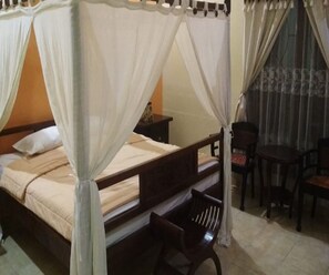 6 habitaciones, internet y acceso para silla de ruedas