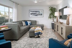 TV, fireplace, offices