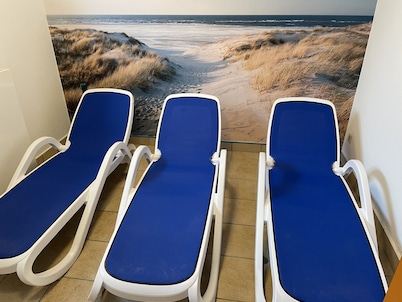 Cozy holiday apartment in Cuxhaven Duhnen with swimming pool, sauna and steam room