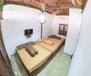 6 bedrooms - Limasan Wongso (Jogja)