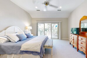 5 chambres, fer et planche à repasser, Wi-Fi gratuit, draps fournis
