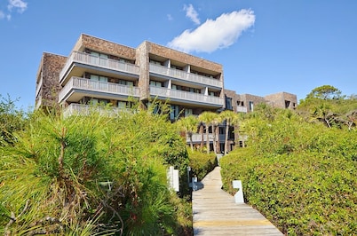 Kiawah Exclusives | 2476 Shipwatch Oceanfront