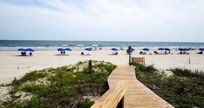 Kiawah Exclusives | 2375 Shipwatch Oceanside