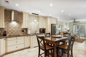 Interior - Kiawah Exclusives | 5107 Windswept Villa | Dog Friendly (Kiawah Island)