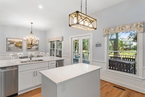 Dining - Kiawah Exclusives | 43 Muirfield Lane (Kiawah Island)