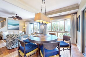 Dining - Kiawah Exclusives | 4974 Turtle Point Villa (Kiawah Island)