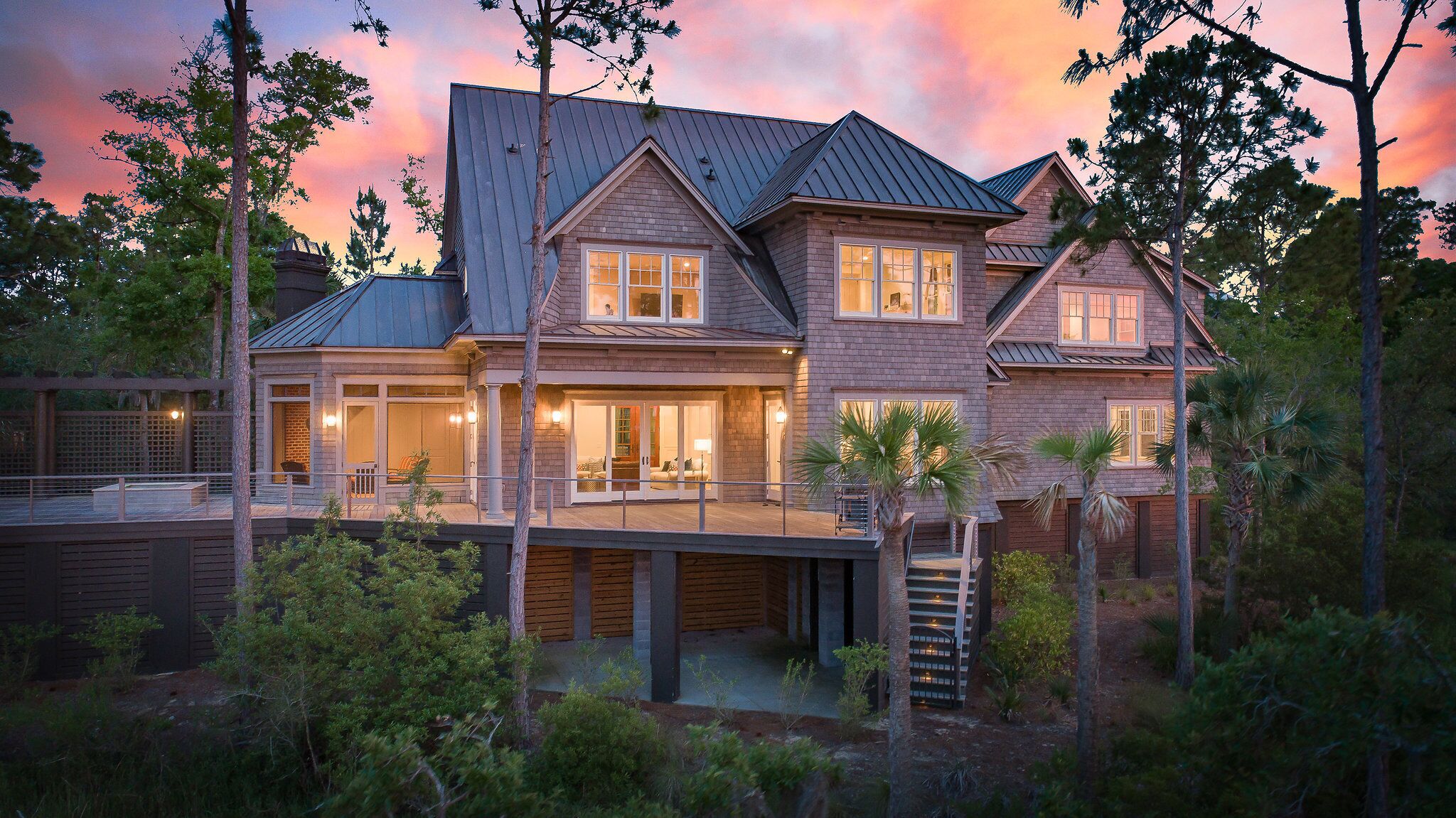 المنشأة من الخارج