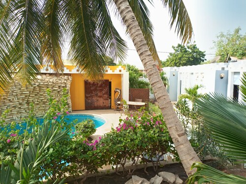 Studio 400m from the beach