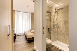 Double or Twin Room - Ecce Roma Guesthouse (Rome)