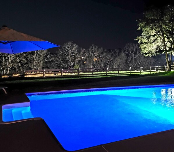 Outdoor pool, a heated pool