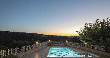 Antigoni Villa, Spacious Nature Retreat with Pool