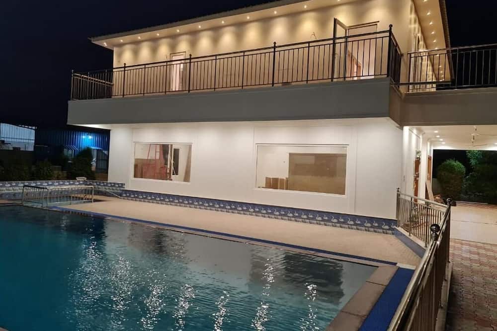 Thai Beach Resort - Keela Arasadi