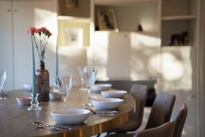 Dining - Superb Apartment - Spacious - Lake Views (Ambleside)
