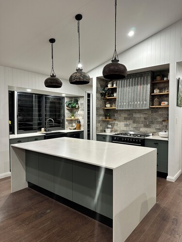 Riverfront Farm Retreat with Modern Comforts at The Hatch Farm, Port Macquarie