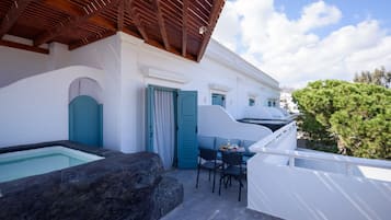 Superior Double Room, Jetted Tub | Terrace/patio