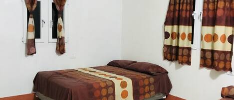 4 makuuhuonetta, Wi-Fi