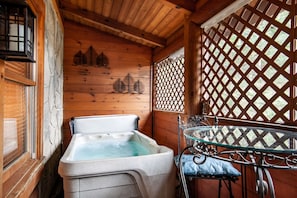 Baignoire à remous intérieure