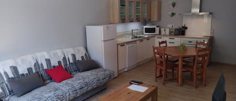 Smart TV, livros, escritórios