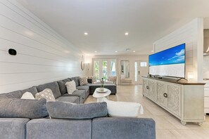 Televisión y reproductor de DVD 