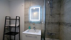 Bathtub - T2 Orly center ville Close to Paris and shops (Orly)