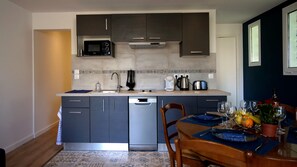 Private kitchen - T2 Orly center ville Close to Paris and shops (Orly)