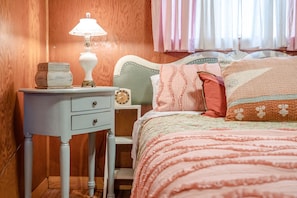 3 bedrooms, free WiFi, bed sheets - Back Porch Lake View's on Lake Hamilton Main Channel, Family Friendly, Cozy Vibe (Hot Springs)
