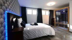 2 chambres, fer et planche à repasser, lit parapluie, Wi-Fi gratuit